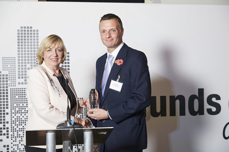 22. Specialist Administrator Commended – JTC. Accepted by Simon Gordon, presented by Margaret Delman.jpg