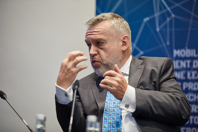 Janusz Lorenc, CEO, Metrosoft